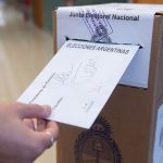 Escuela IDAES y Revista Anfibia analizan la coyuntura electoral